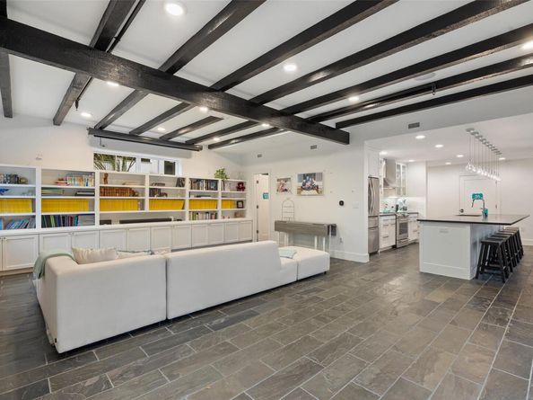 4203 Balcones DR, Austin TX 78731