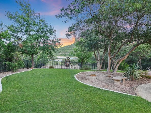 17120 Northlake Hills DR, Jonestown TX 78645