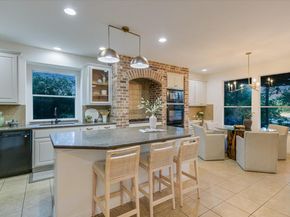 17120 Northlake Hills DR, Jonestown TX 78645