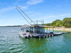 17120 Northlake Hills DR, Jonestown TX 78645