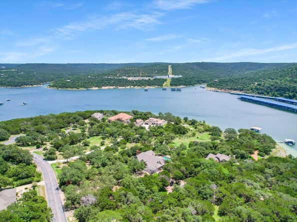 17120 Northlake Hills DR, Jonestown TX 78645