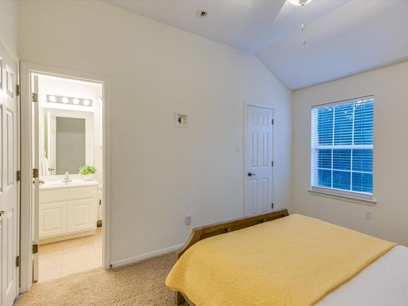 17120 Northlake Hills DR, Jonestown TX 78645