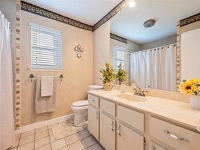 10915 Thicket TRL, Austin TX 78750