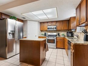 10915 Thicket TRL, Austin TX 78750