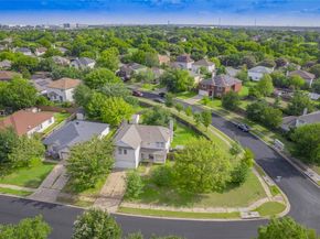 1316 Dexford DR, Austin TX 78753