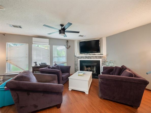 1316 Dexford DR, Austin TX 78753