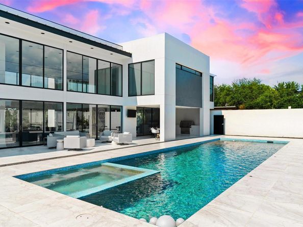 1501 Ridgecrest DR, Austin TX 78746