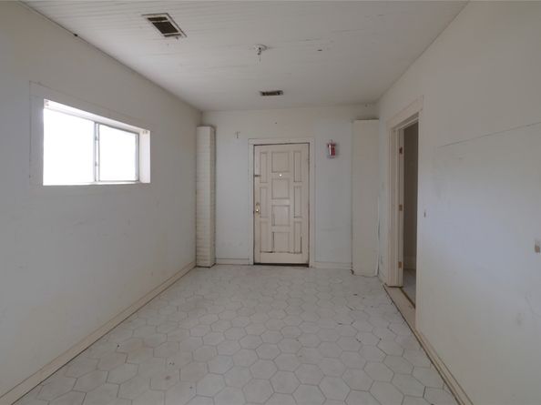 401 Arlington Street, Houston TX 77007