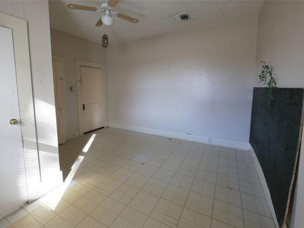 401 Arlington Street, Houston TX 77007