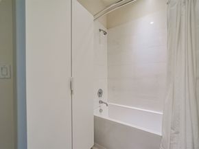 4521 San Felipe Street 1103, Houston TX 77027
