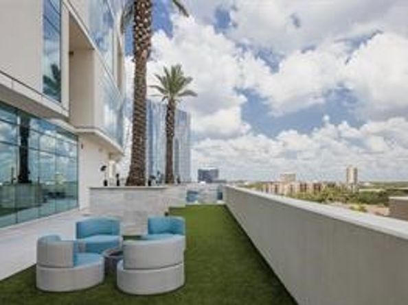 4521 San Felipe Street 1103, Houston TX 77027