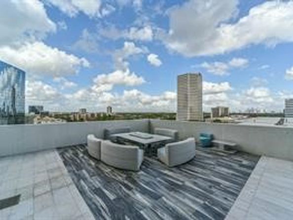 4521 San Felipe Street 1103, Houston TX 77027