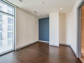 4521 San Felipe Street 1103, Houston TX 77027