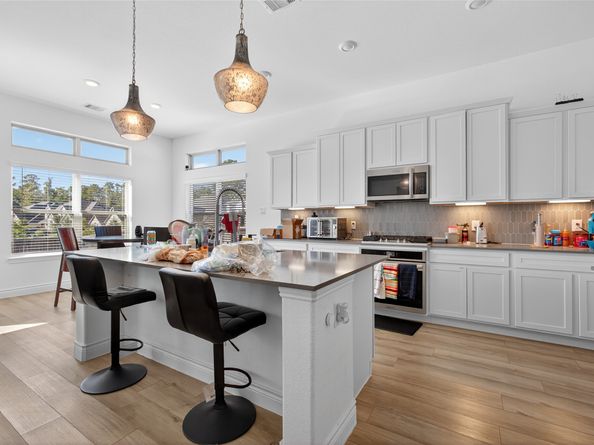 23426 Yaupon Hills Drive, New Caney TX 77357