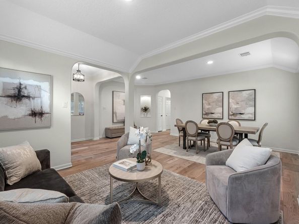 82 S Regan Mead Circle, The Woodlands TX 77382