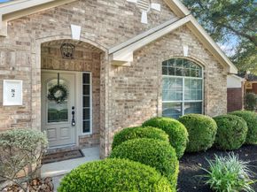 82 S Regan Mead Circle, The Woodlands TX 77382
