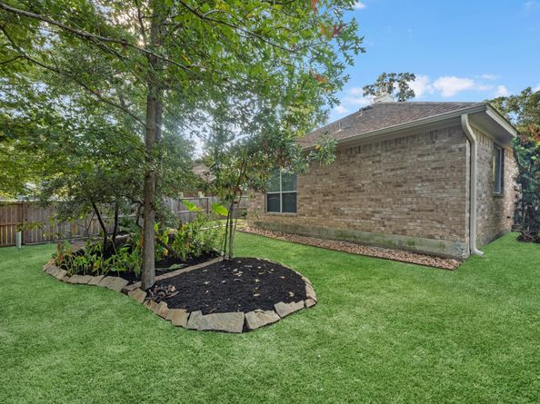 82 S Regan Mead Circle, The Woodlands TX 77382