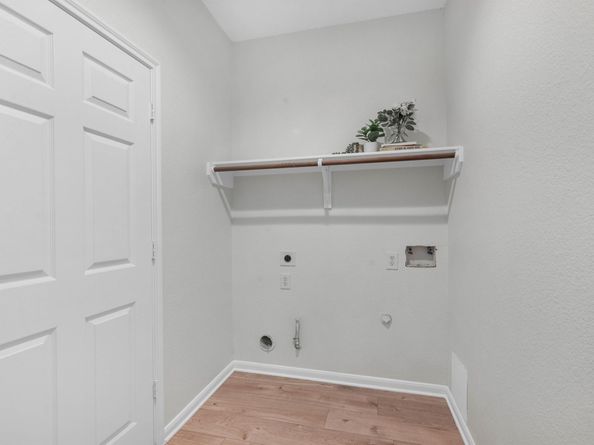 82 S Regan Mead Circle, The Woodlands TX 77382