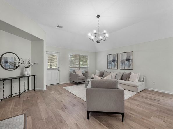 82 S Regan Mead Circle, The Woodlands TX 77382