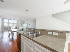 2924 Crawford Street, Houston TX 77004