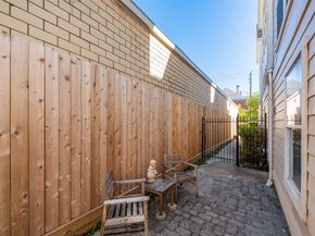 2924 Crawford Street, Houston TX 77004