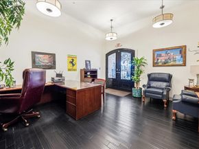 1919 Lubbock Street, Houston TX 77007