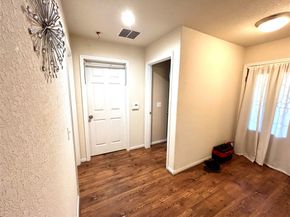 6315 S Wintersage Lane, Houston TX 77066