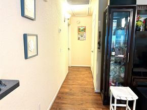 6315 S Wintersage Lane, Houston TX 77066