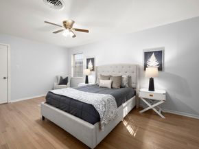 4326 Akard Street, Houston TX 77047