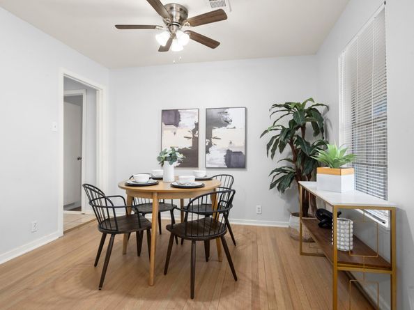 4326 Akard Street, Houston TX 77047