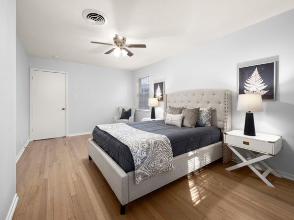 4326 Akard Street, Houston TX 77047