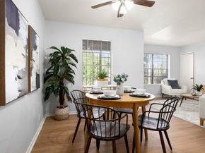 4326 Akard Street, Houston TX 77047