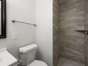 4326 Akard Street, Houston TX 77047