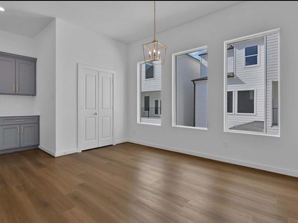 207 Edgewood Street B, Houston TX 77011