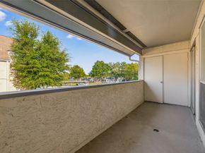 7313 Gulf Freeway 911, Houston TX 77017