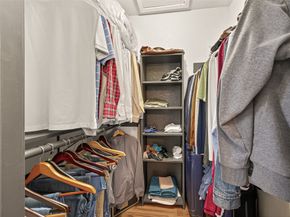 7313 Gulf Freeway 911, Houston TX 77017