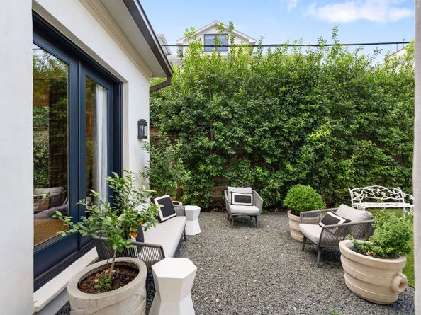 2706 Eastgrove Lane, Houston TX 77027