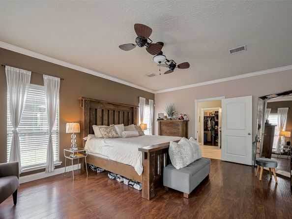 18914 Hikers Trail Drive, Humble TX 77346