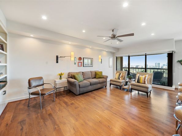 2001 Holcombe Boulevard 2502, Houston TX 77030