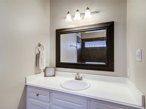 1047 W 16th Street, Houston TX 77008