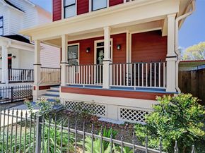 1047 W 16th Street, Houston TX 77008