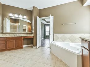 22014 E Canary Yellow Circle, Cypress TX 77433