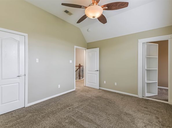 22014 E Canary Yellow Circle, Cypress TX 77433