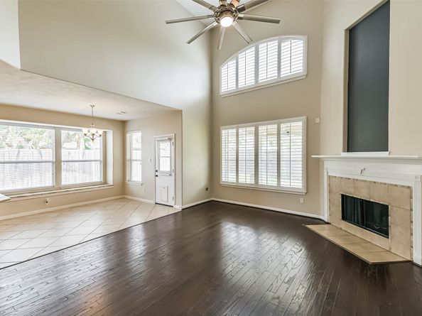 22014 E Canary Yellow Circle, Cypress TX 77433