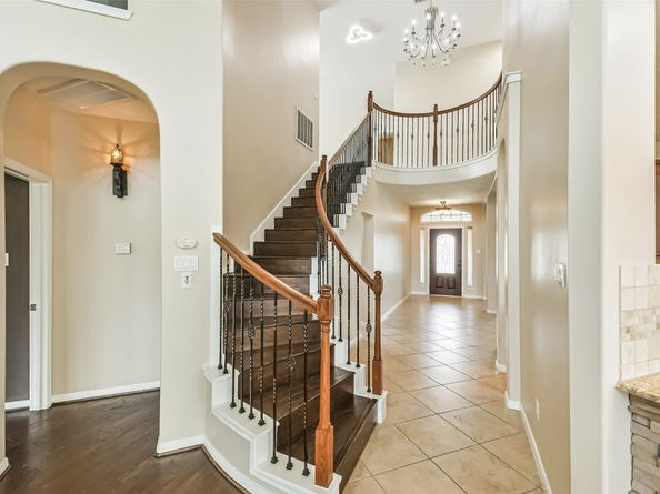 22014 E Canary Yellow Circle, Cypress TX 77433