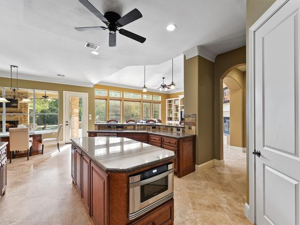 5346 Pine Wood Hills Court, Spring TX 77386