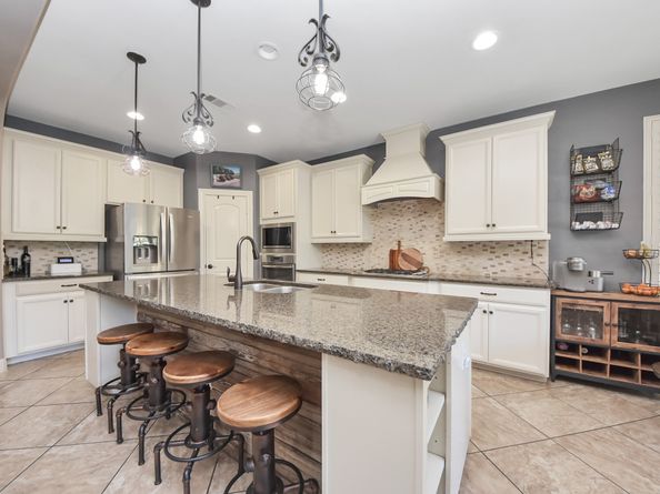 6 Twig Corner Court, Tomball TX 77375