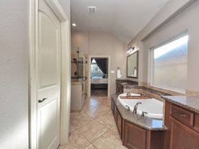 6 Twig Corner Court, Tomball TX 77375