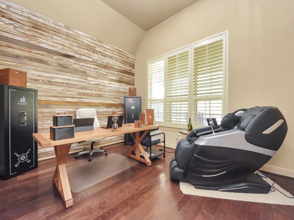 6 Twig Corner Court, Tomball TX 77375