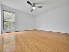 7900 N Stadium Drive 86, Houston TX 77030